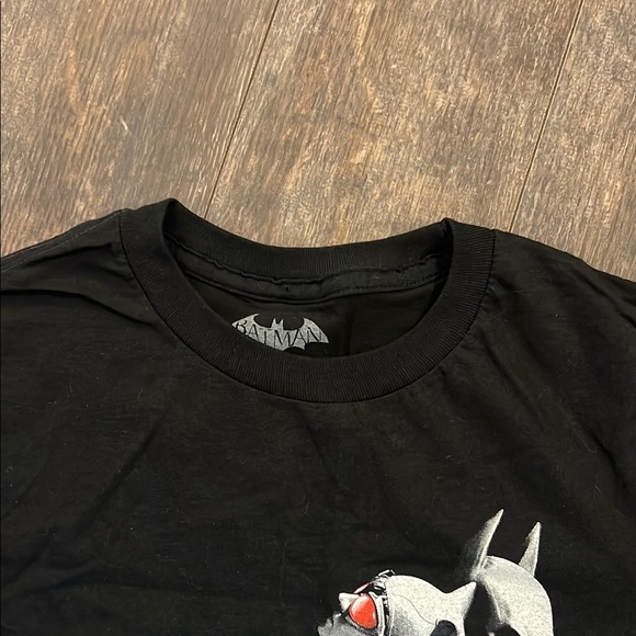 NWOT- Black DC Comics Batman/Cat Woman Graphic Tees - Short Sleeve - Picture 6 of 11